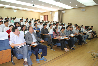 徐州市召開2014年市區中考招生志愿填報工作會議